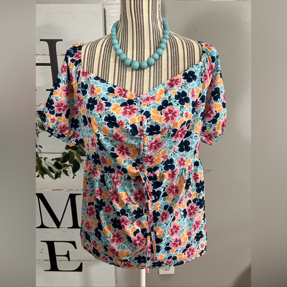 SHEIN Aqua Multi Floral Sweetheart Tie-Front Blouse